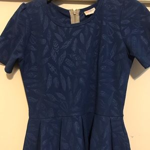 LuLaRoe Amelia Feather Pattern